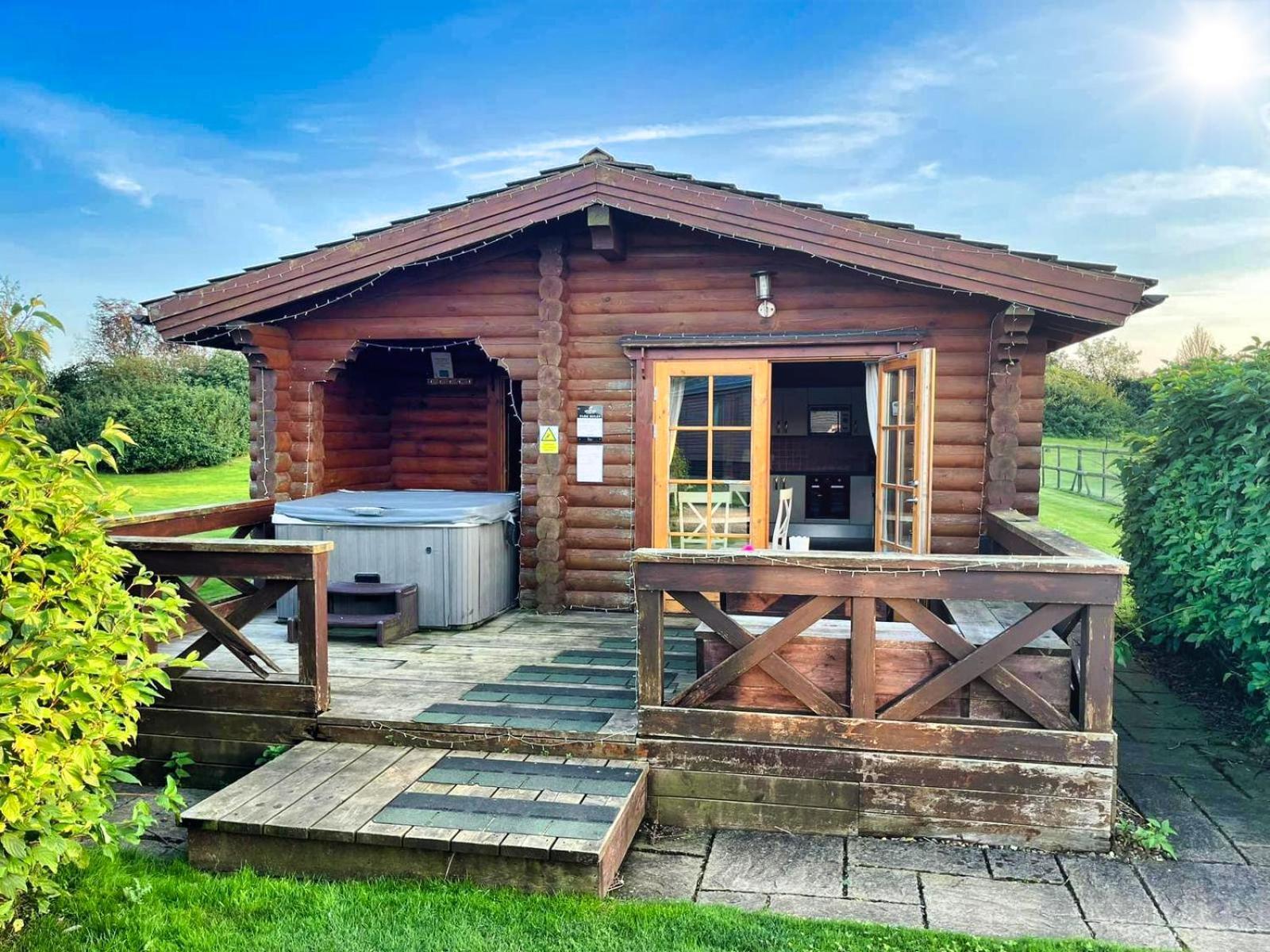 Little Eden Country Park, Bridlington With Private Hot Tubs 빌라 외부 사진